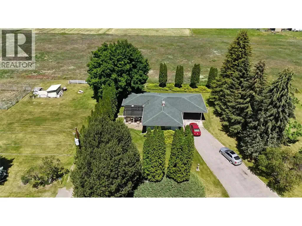 4065 Canning Road, Grand Forks